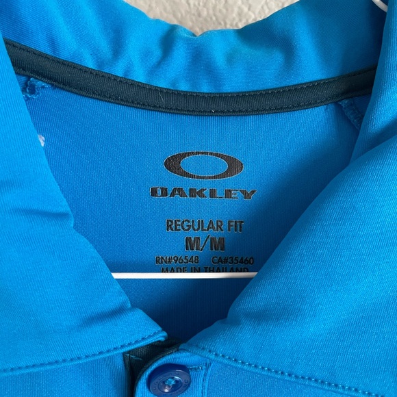 Oakley Regular Fit Polo - Picture 2 of 4